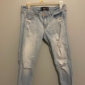 Hollister distressed cropped jeans size 11R